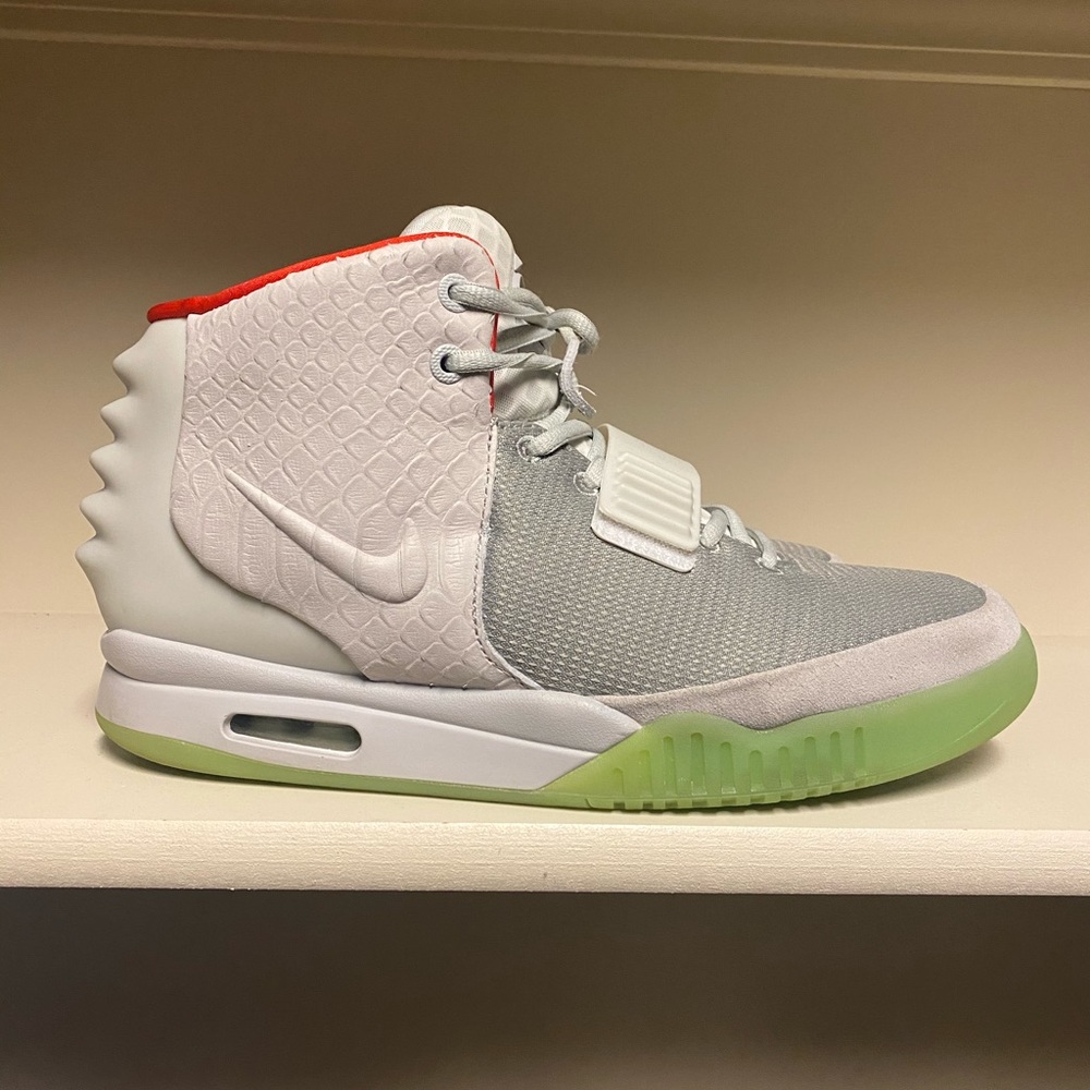Air Yeezy 2 platinums